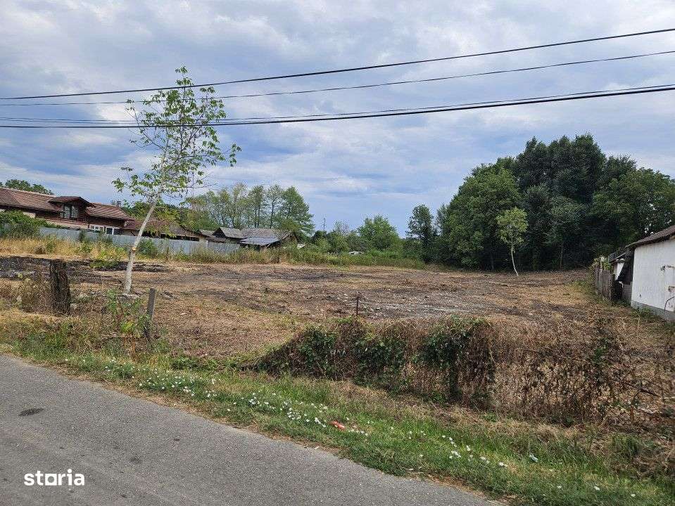 Vanzare teren intravilan suprafata 5.822 mp, in cartier Iezureni - Imagine principală: 5/9