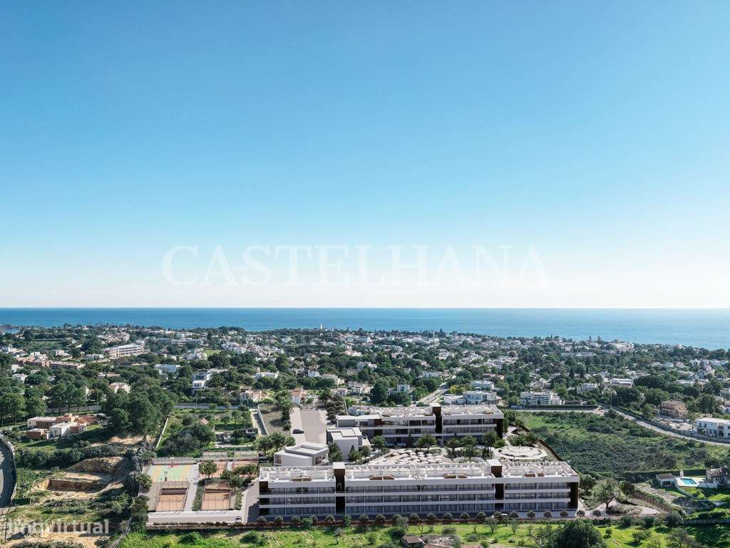Apartamento T0 com varanda, junto à praia, no Carvoeiro, Algarve - Grande imagem: 2/69