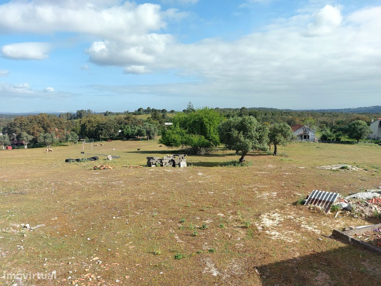 Terreno com 10.000m2 vista serra da arrábida Sesimbra