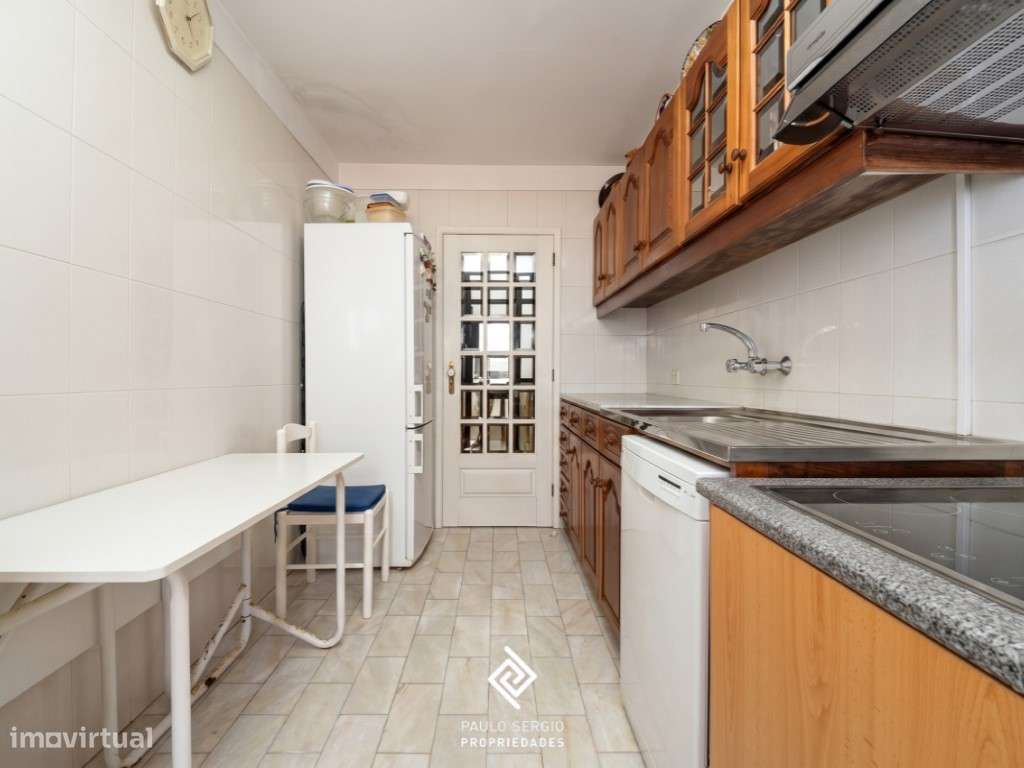 T2 na segunda linha de mar em Espinho com deslumbrante vista mar.-18