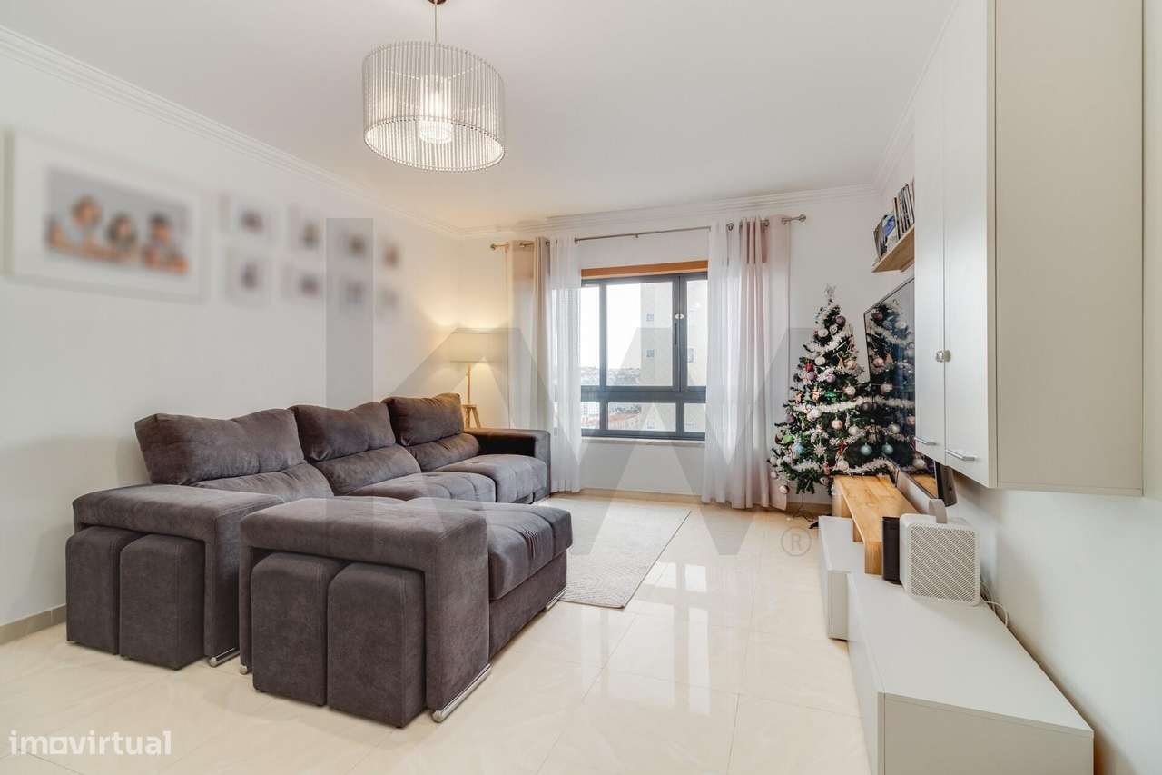 T3 c/ 2 lugares de Parqueamento, em prédio c/ Elevador | Loures - Grande imagem: 4/24