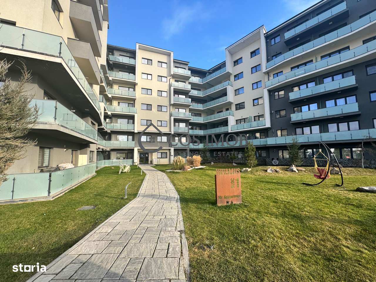 De vânzare apartament 3 camere , Vivamus, zona Coresi-18