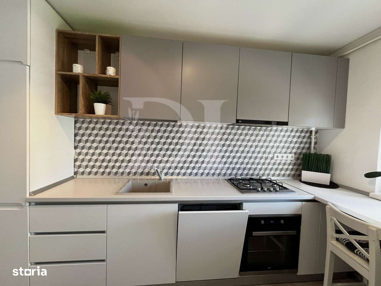 Apartament cu 2 camere semidecomandat , 57 mp, în zona BMW - Imagine principală: 3/16