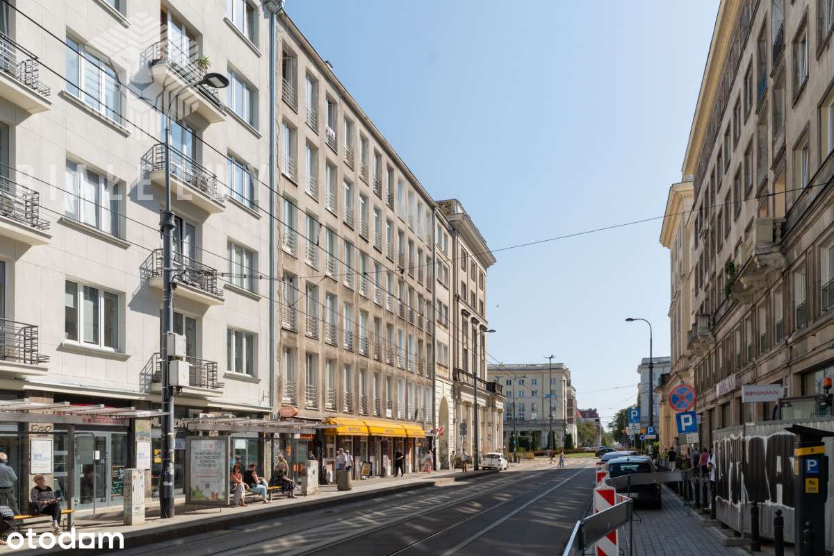 Mieszkanie w kamienicy przy stacji M.Politechnika-14