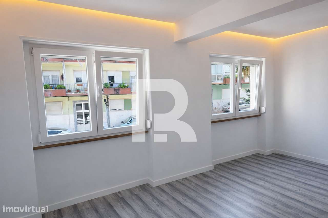 Apartamento T2 remodelado a estrear em Queluz - Grande imagem: 3/20