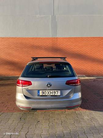 VW Passat 1.6 TDI Confortline - 3