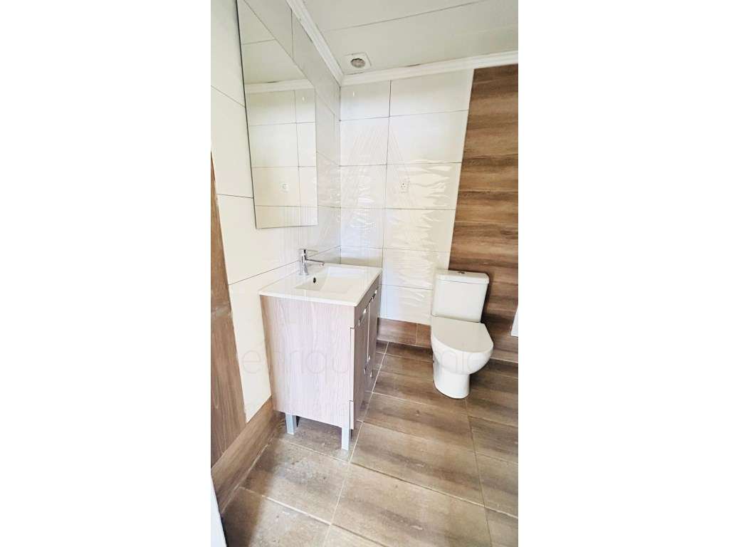 Moradia T3+1 na Lagoa de Albufeira-13