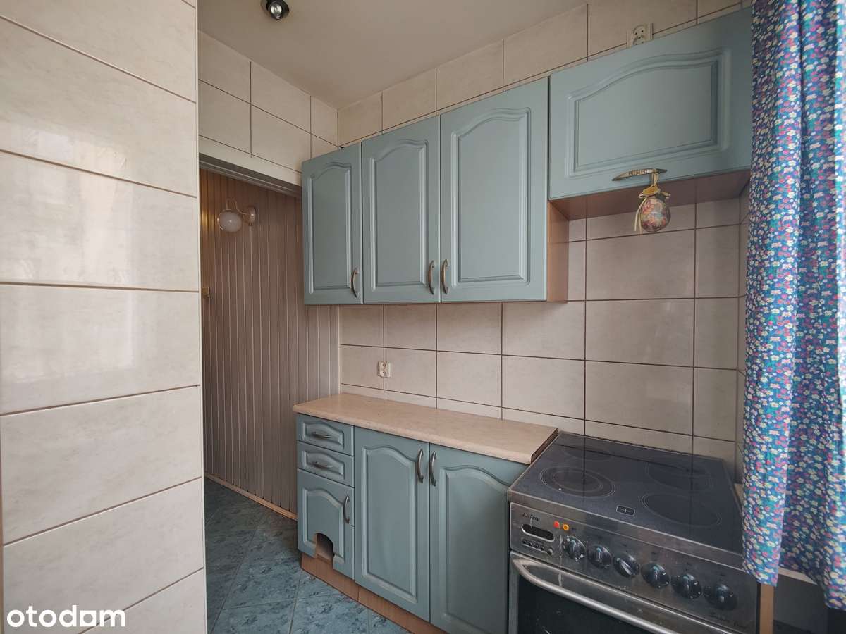 Na sprzedaż 3 pokoje, na parterze, Centrum, ul. Kosmonautów-5