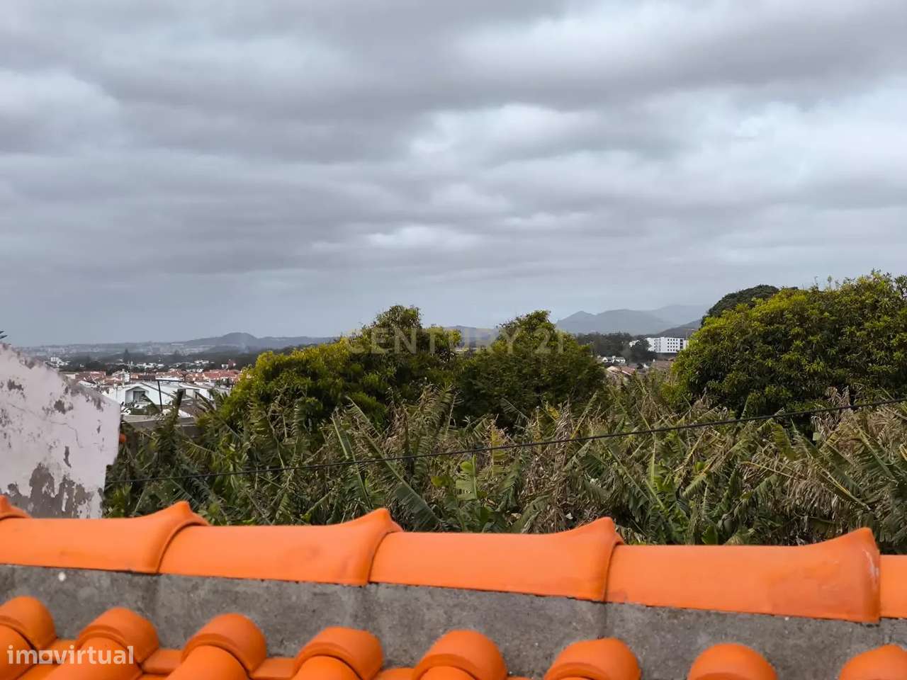 Moradia térrea com Garagem na Lagoa-16