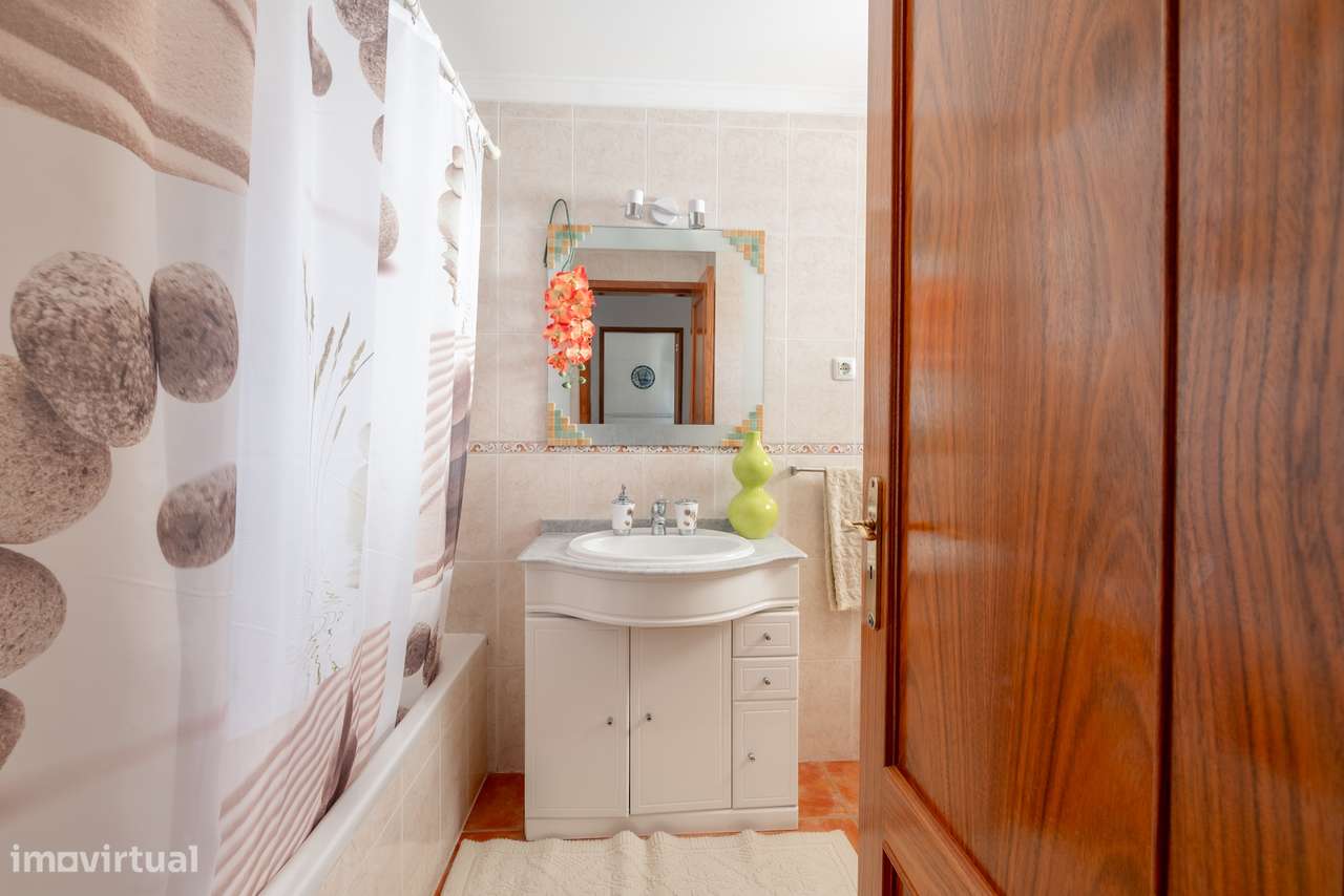 Apartamento T1 em Lagos com 64m² de área útil-16