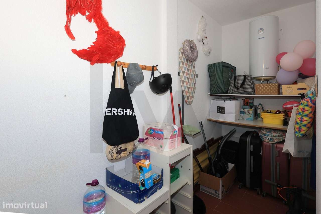Apartamento T2 em Alporchinhos, com piscina e vista mar, a 80m da prai - Grande imagem: 5/21