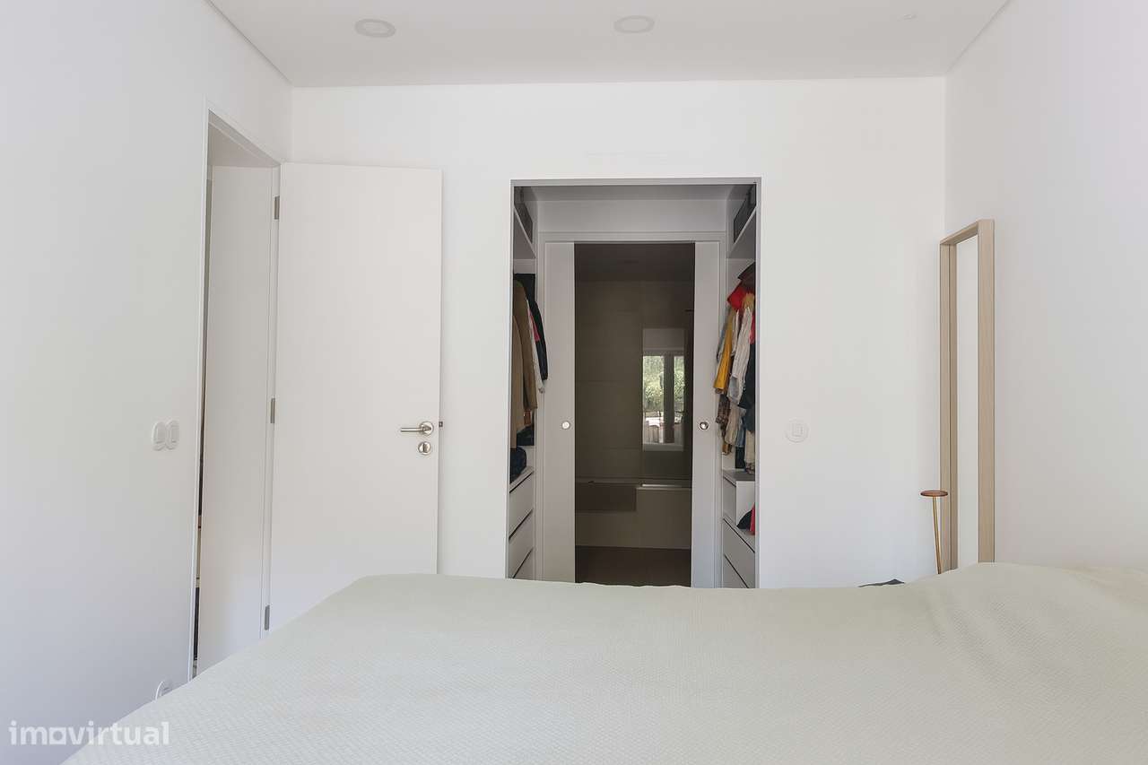 T4 remodelado com terraço - Rua Alexandre Ferreira-21