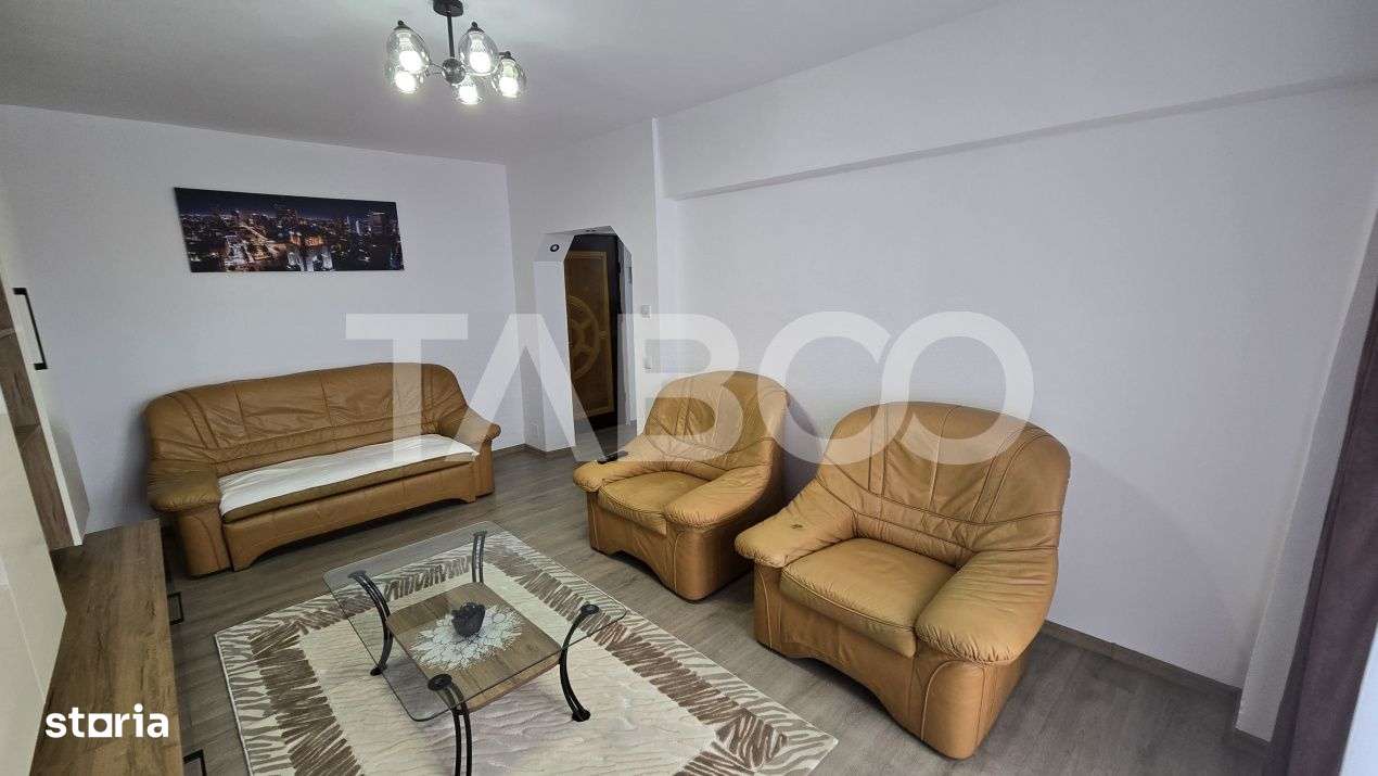 Apartament decomandat de vanzare 2 camere etaj intermediar Strand - Imagine principală: 2/11