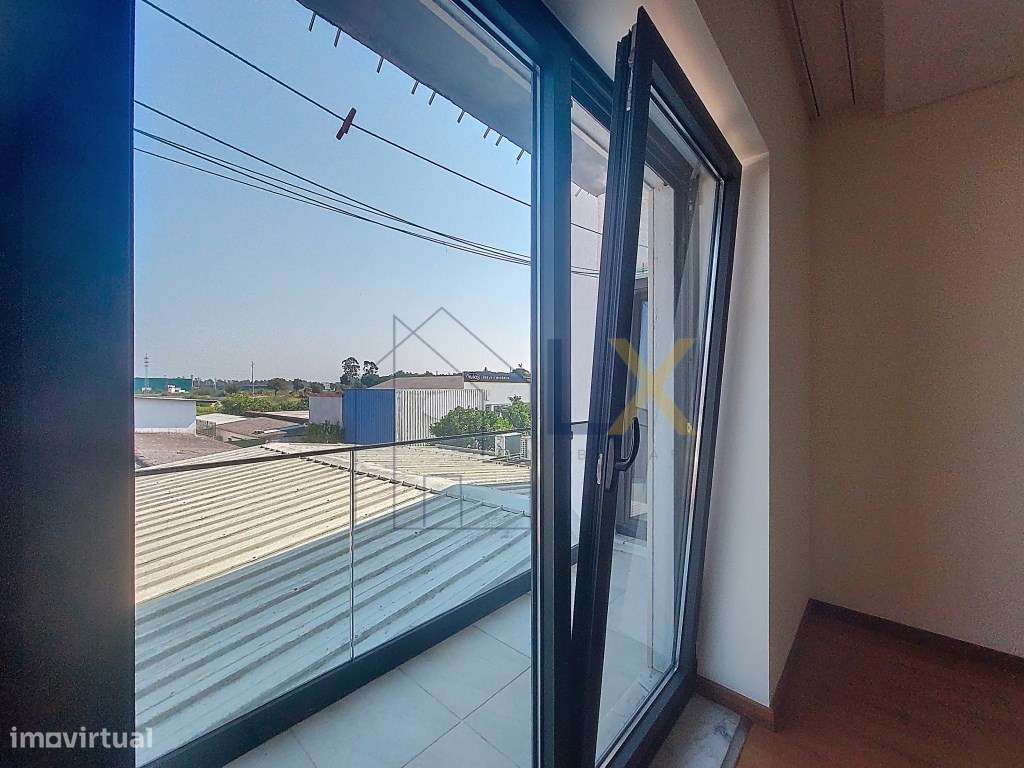 Oportunidade de Investimento: Prédio Misto em Cacia! - Grande imagem: 4/30