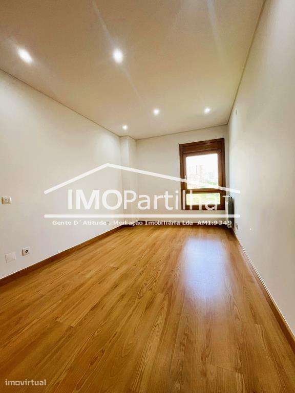 Apartamento T3
Odivelas-13