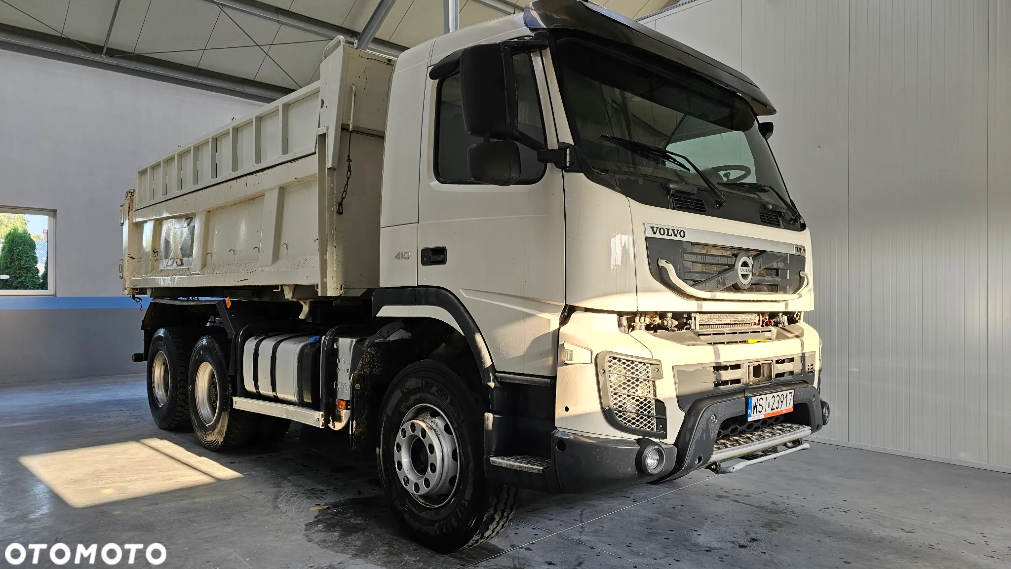 Volvo FMX 410 3 Strony Kiper 6x4 tylko 300000KM - 4