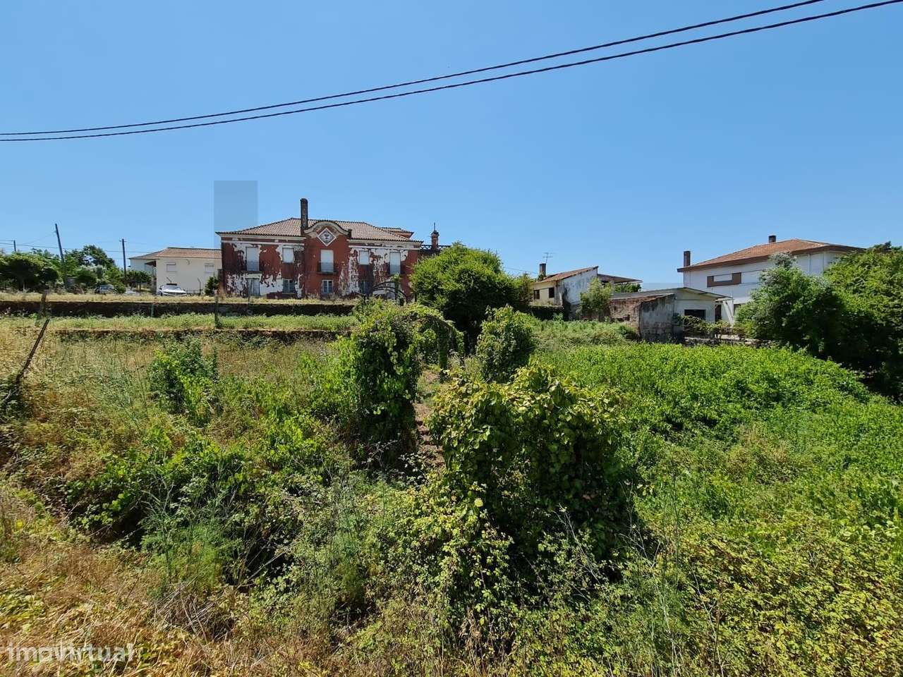 Moradia  com Terreno Urbano e Rústico  | 3.147 m2 |  Vimieiro, Santa C-51