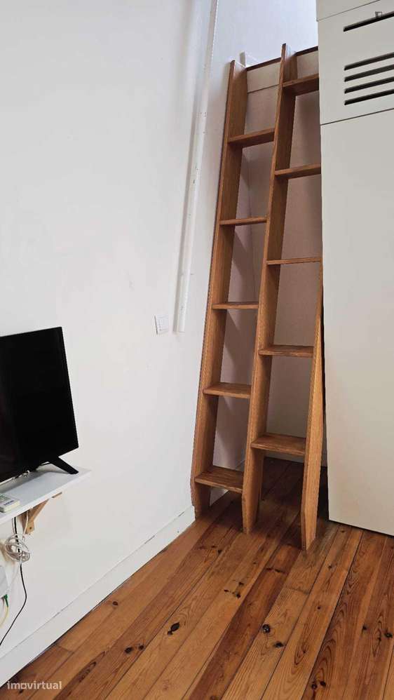 Estúdio - localizado em Santa Marinha Porto - Grande imagem: 4/7