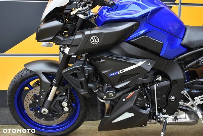 Yamaha MT - 9