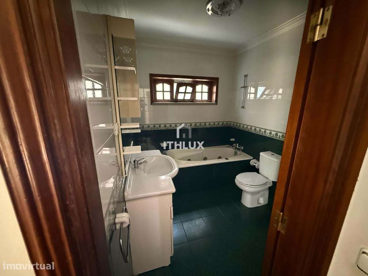 Moradia T5 com jardim espetacular em Esposende-20