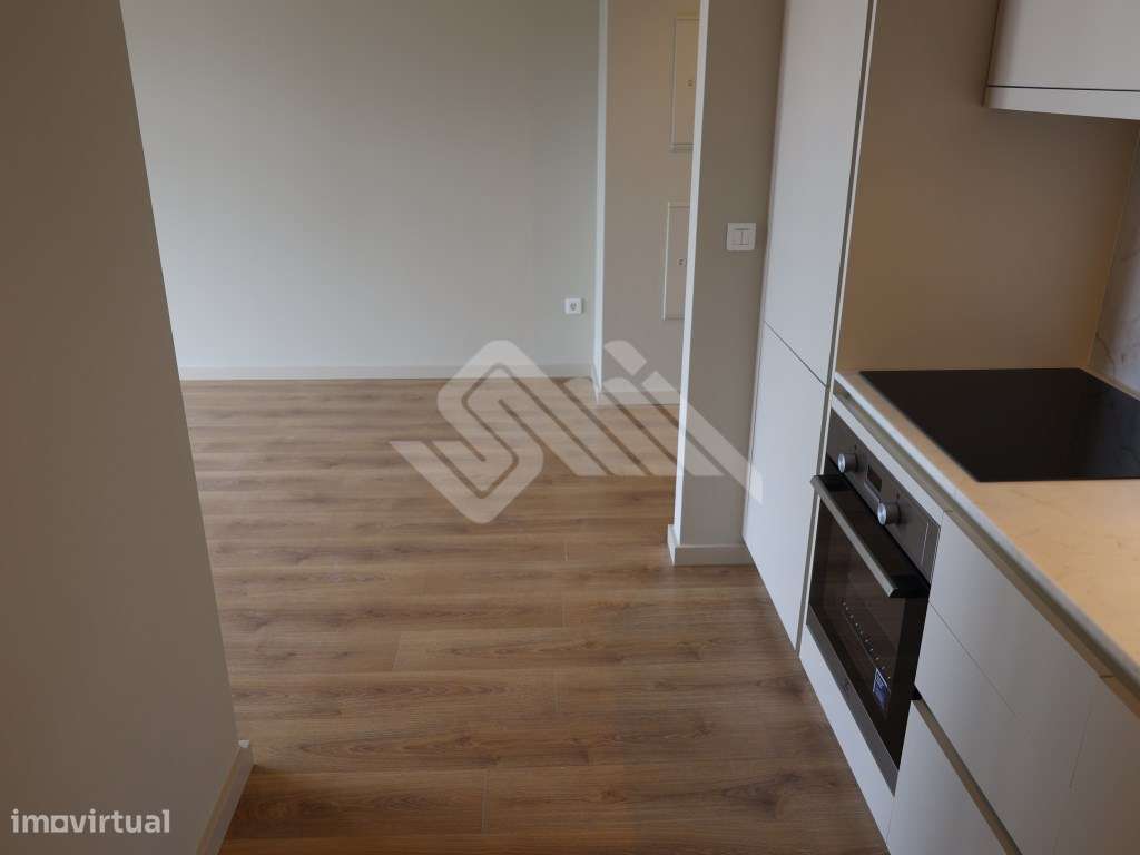 Apartamento T1 com Vista Panorâmica - Rotunda da Boavista / Casa da...-9