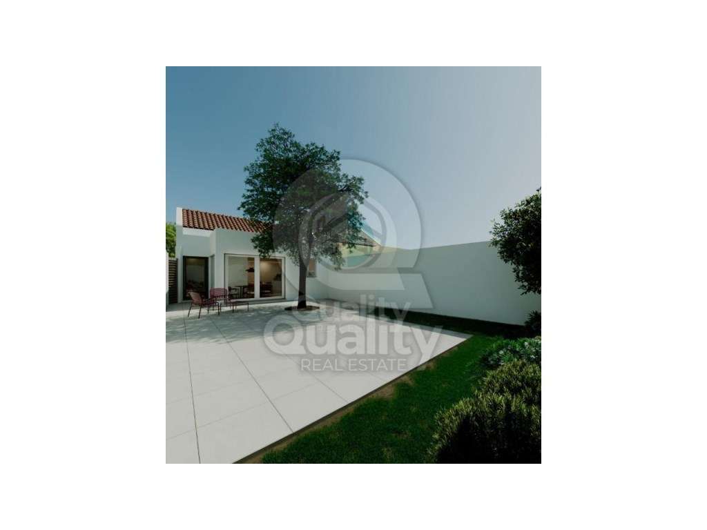 Moradia Geminada T2 em Alhos Vedros - Grande imagem: 4/22