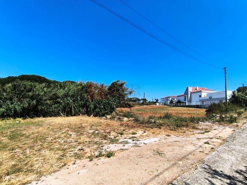 Ericeira - Seixal - Terreno com estudo para 5 moradias isoladas-10