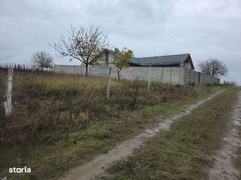 Vand 400mp teren intravilan 70€mp - Imagine principală: 4/4