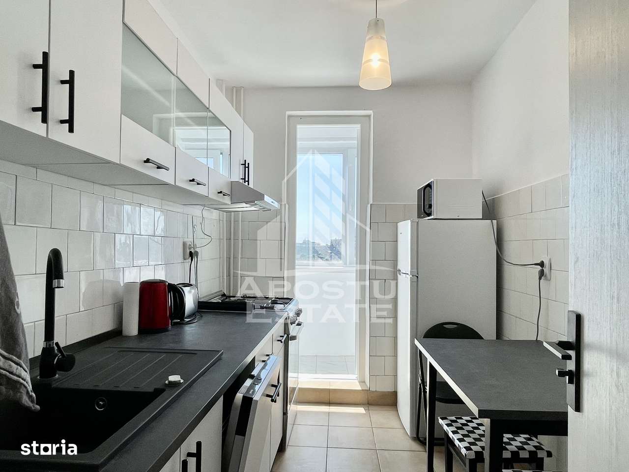 Apartament cu trei camere decomandat Bd. Cetatii - Imagine principală: 5/9