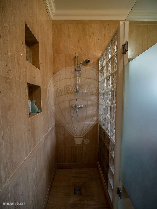 Moradia T4 para venda - Grande imagem: 5/16