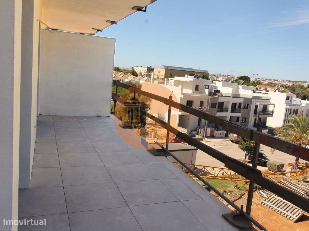 Apartamento T3, 2.º andar, em empreendimento com vista mar, elevado... - Grande imagem: 4/44