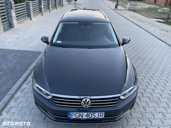 Volkswagen Passat 2.0 TDI (BlueMotion Technology) DSG Highline - 11