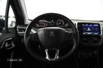 Peugeot 2008 1.2 PureTech Signature - 6