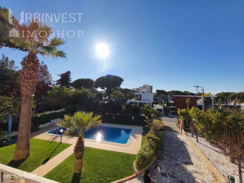 Magnífica Moradia T6 a 400m da Marina, em Vilamoura-23