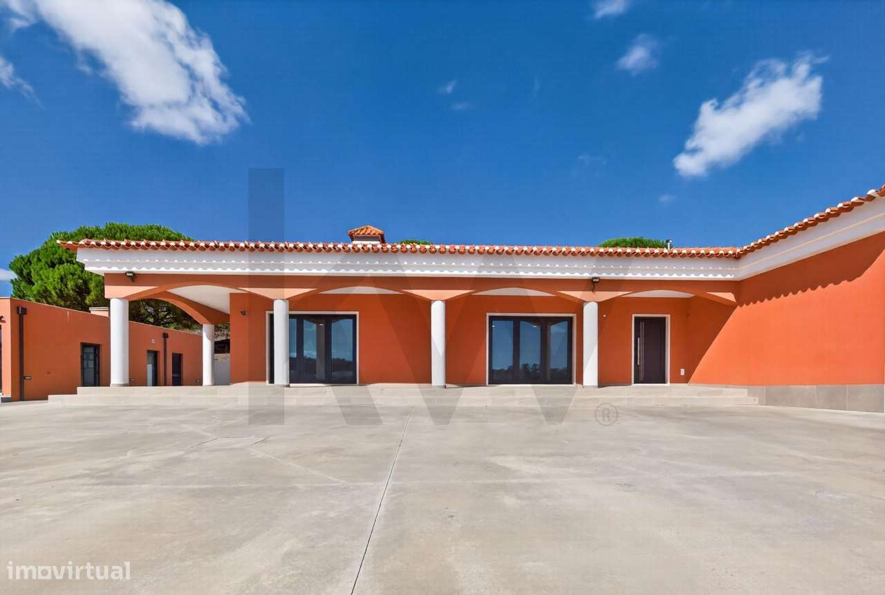 Moradia T5 com piscina e mais de 8.000 m2 de terreno | Seramena, Sobra-11