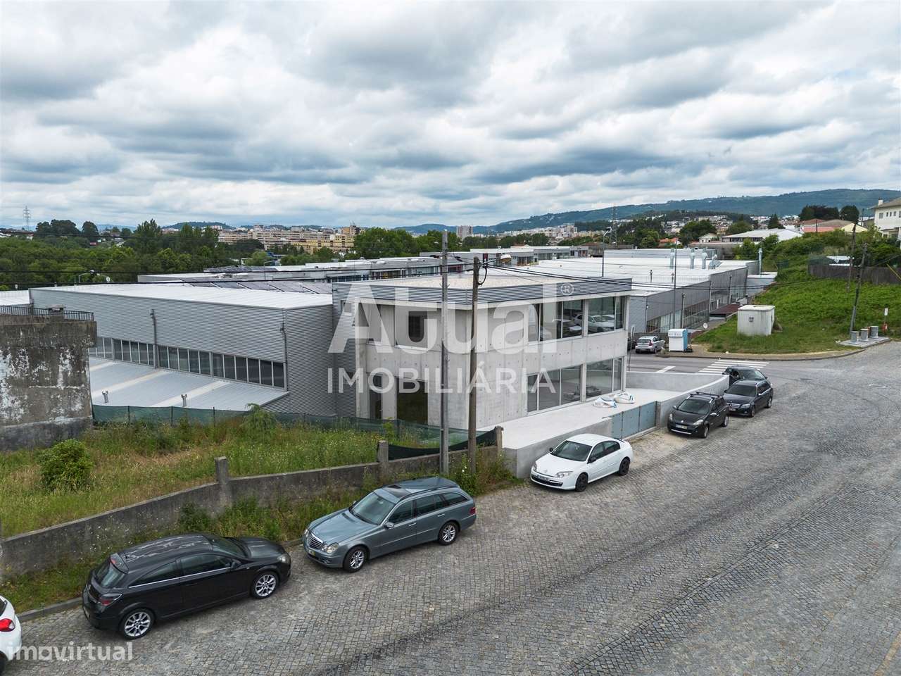 Armazém  Venda em Ferreiros e Gondizalves,Braga - Grande imagem: 4/15