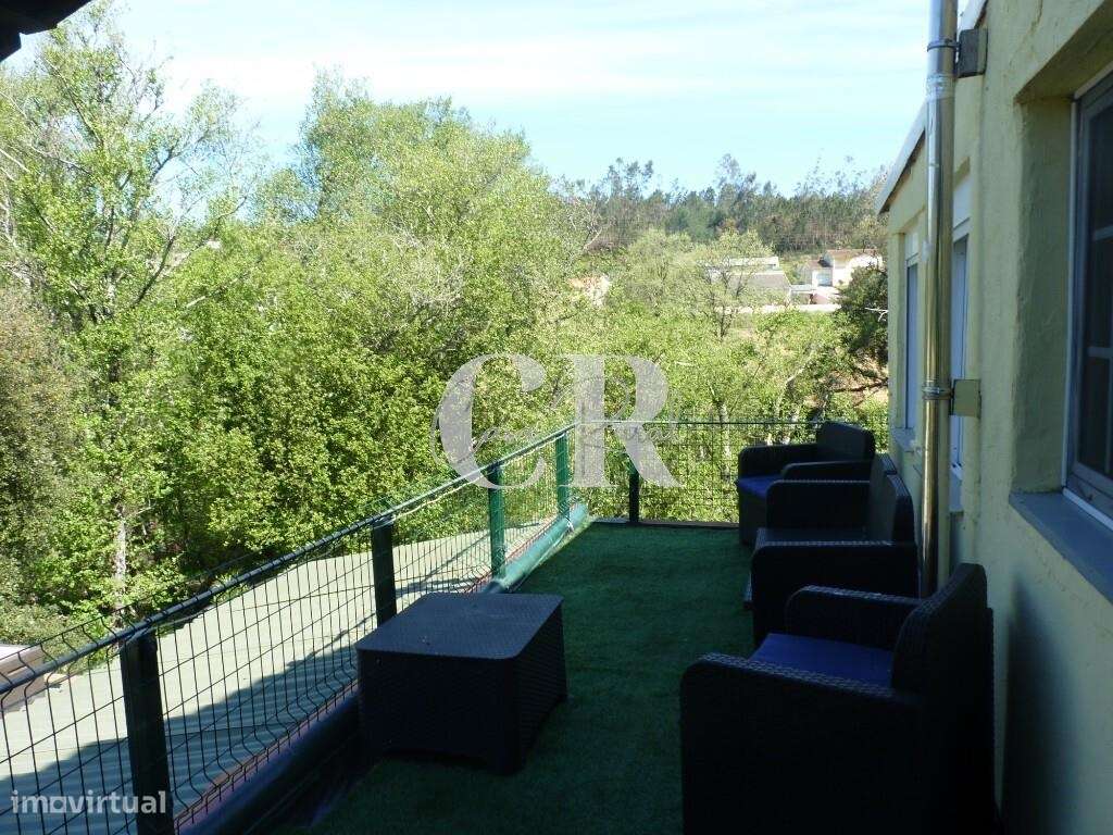 Moradia T4 em ambiente privado na Freixianda – Ourém-5