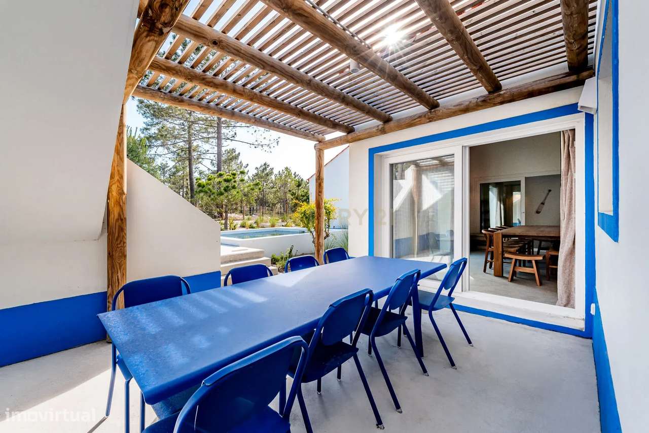 Construção Nova | Moradia de luxo T4 com Terraço, Piscina e Design Con-6