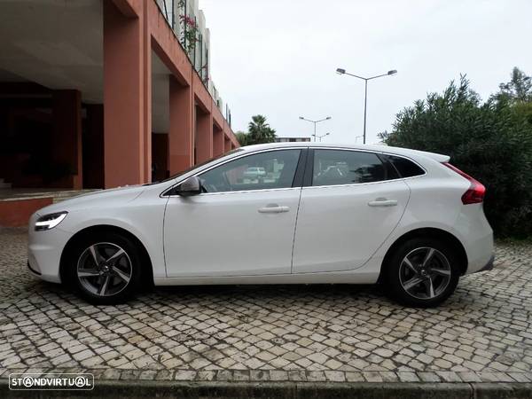 Volvo V40 2.0 D3 R-Design Geartronic - 2