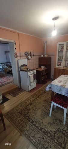 Casa la 35 km distanta de Sibiu-3