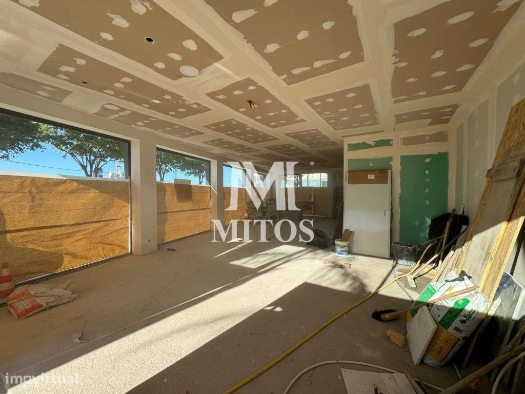 Loja, para arrendamento, no Centro da Cidade - Grande imagem: 4/5