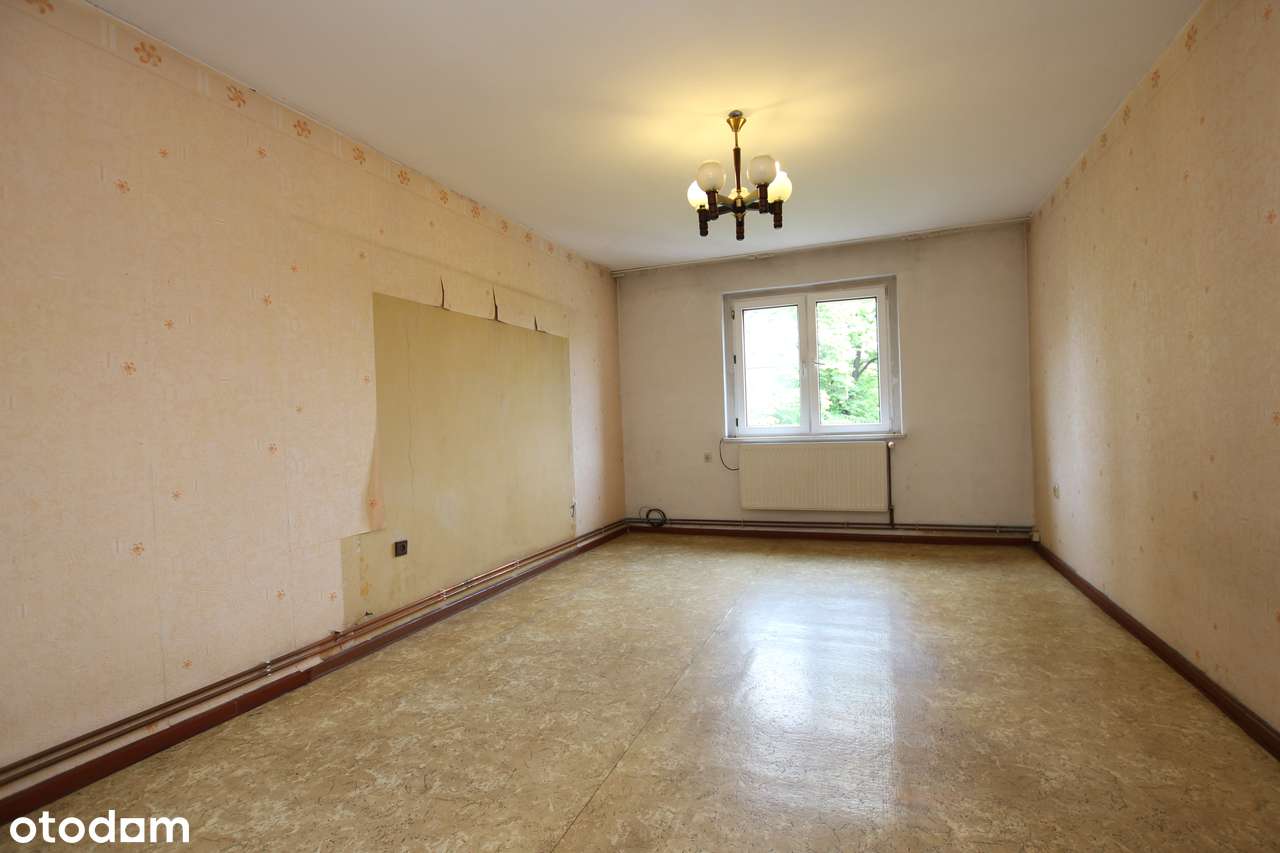 Możliwość urządzenia dwóch kawalerek, bez większych remontów.-2