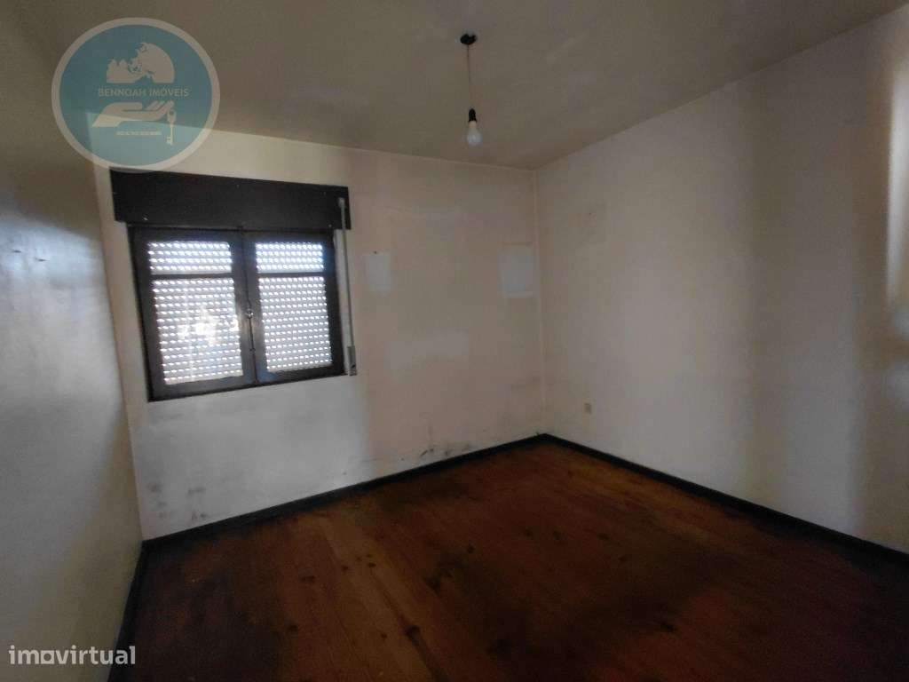 Casa Geminada à Venda em Outeirinho, Cabeceiras de Basto Excelente ...-12