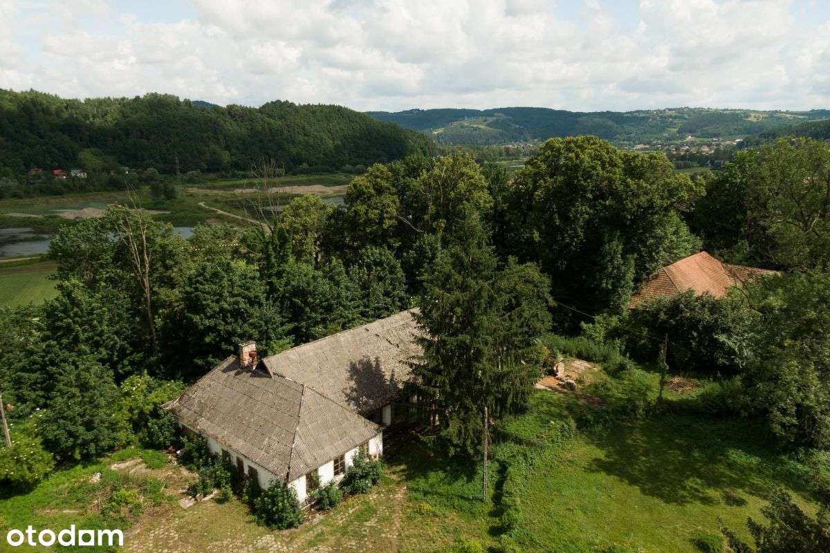 Zabytkowy Xix w. dwór w Rożnowie nad Dunajcem-15