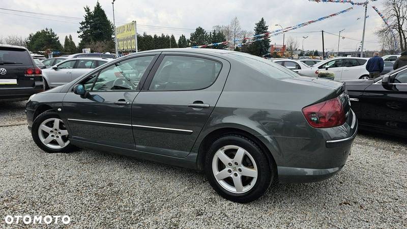 Peugeot 407 - 10