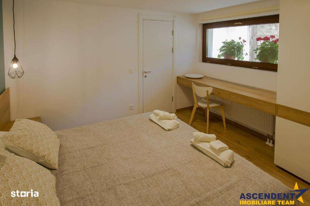 Studio elegant, acces curte, segmentul LUX, Central, Brasov - Imagine principală: 5/11