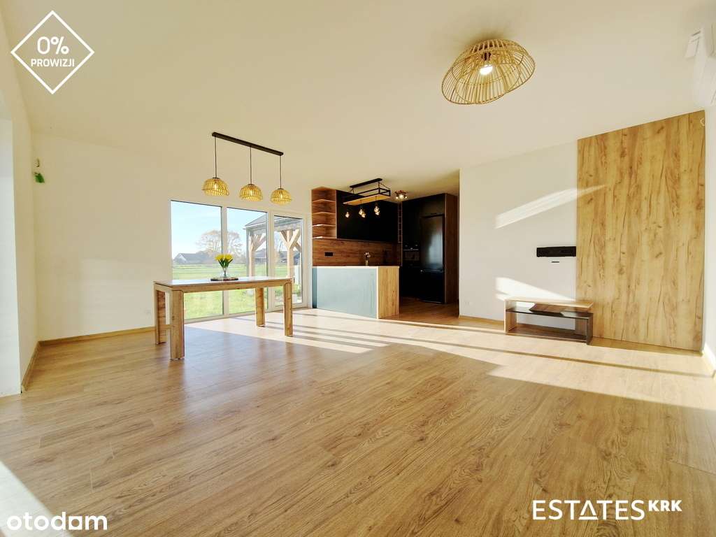 Nowoczesny dom z 5 pokojami, 2 łazienkami, Kraków-1