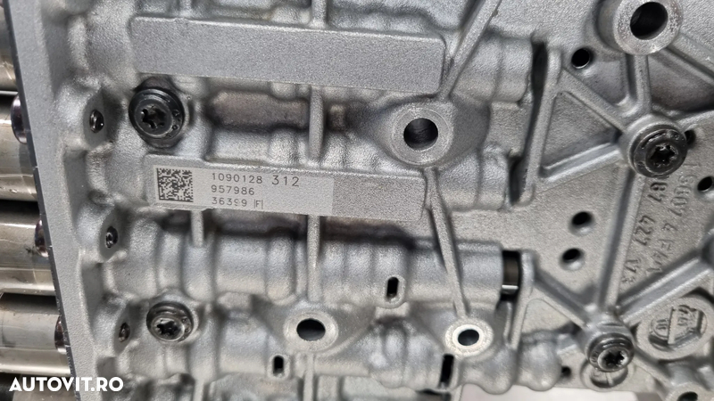Bloc valve hidraulic mecatronic BMW X3 2.0 Diesel 2014 an cutie viteze automata ZF8HP45 1090128312 8 viteze - 4