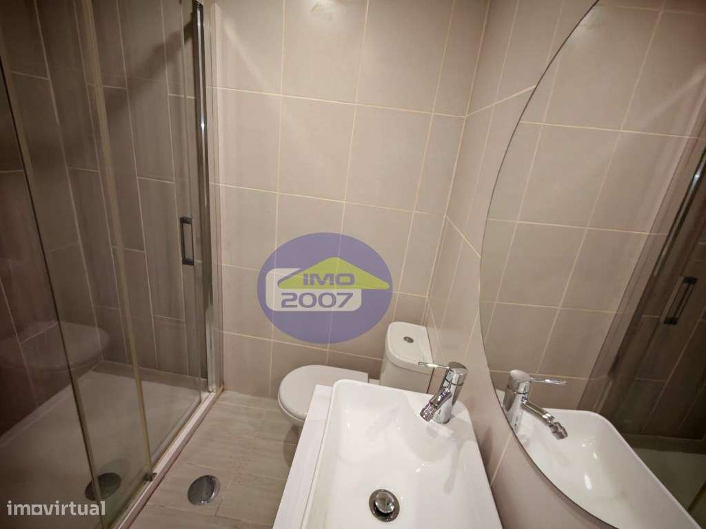 Moradia com 3 frações independentes-8