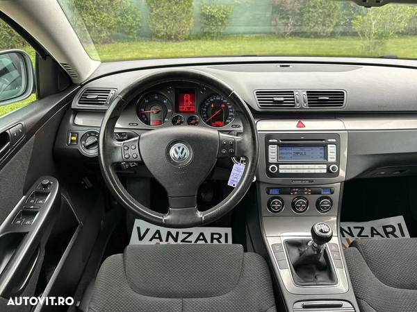 Volkswagen Passat Variant 1.9 TDI DPF Sportline - 5